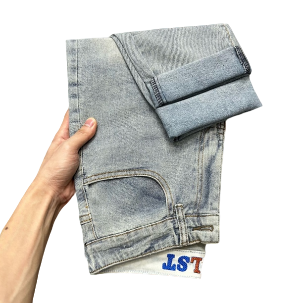 春秋季牛仔裤新款2025新款刺绣弹力休闲小直筒裤男士高级感长裤子