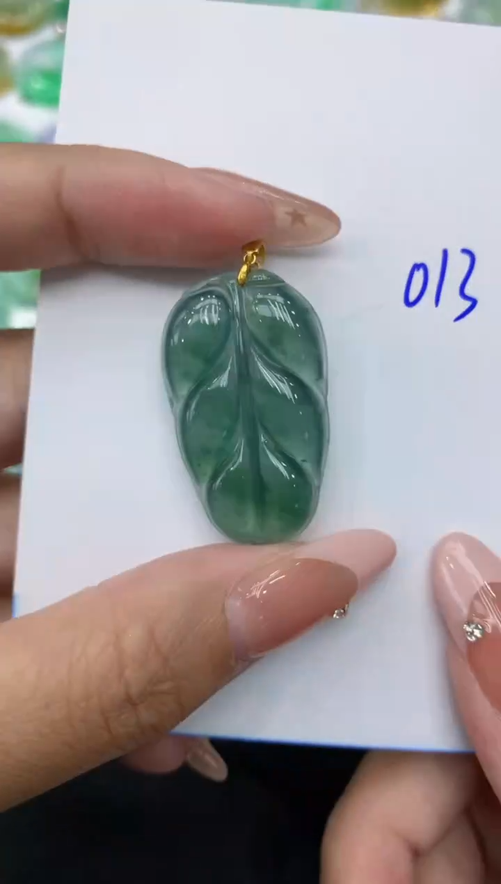 【闪购商品】翡翠颈饰18K金镶嵌111111111
