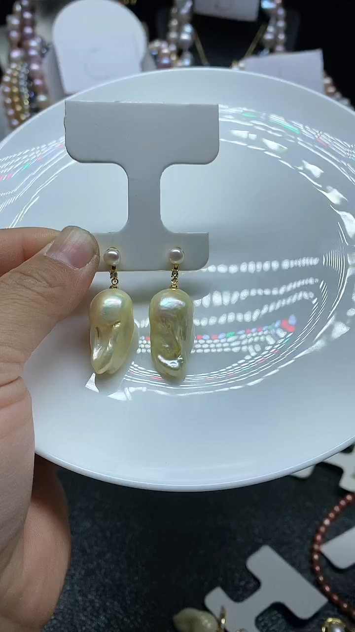 【闪购商品】淡水珍珠耳饰未镶嵌多人