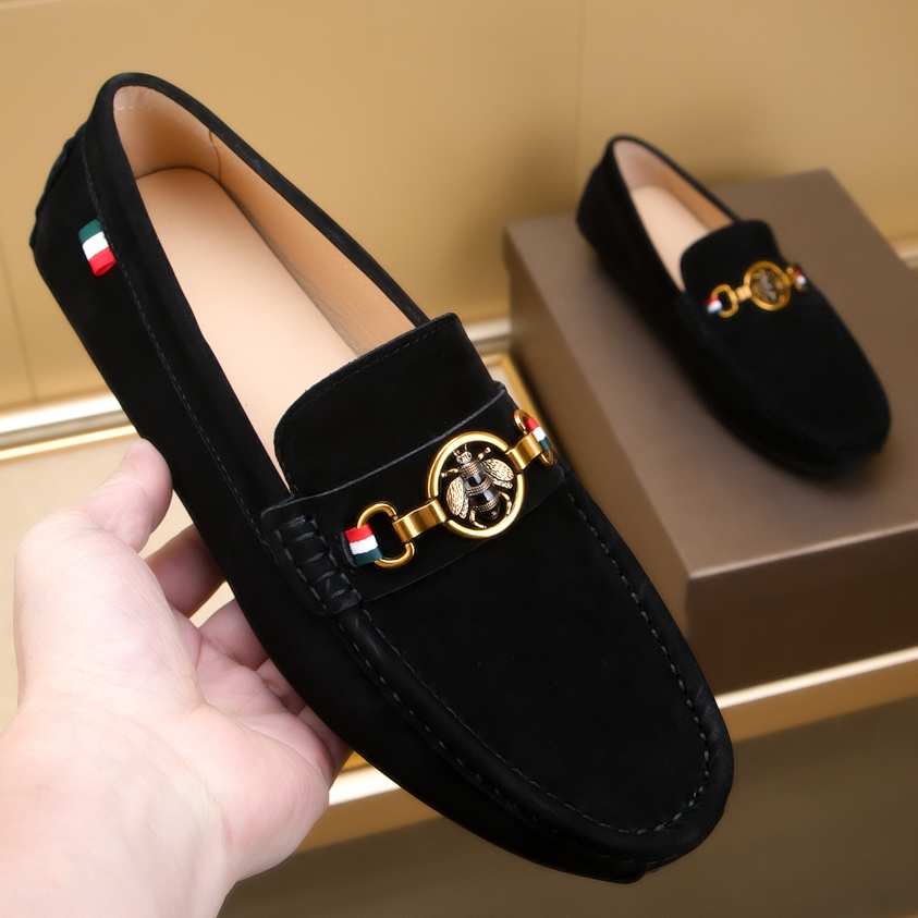 磨砂皮男士新款豆豆鞋软底百搭透气潮流时尚休闲皮鞋一脚蹬软男鞋