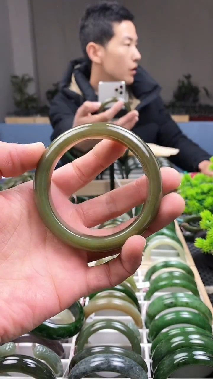 【闪购商品】和田玉手镯未镶嵌60.8