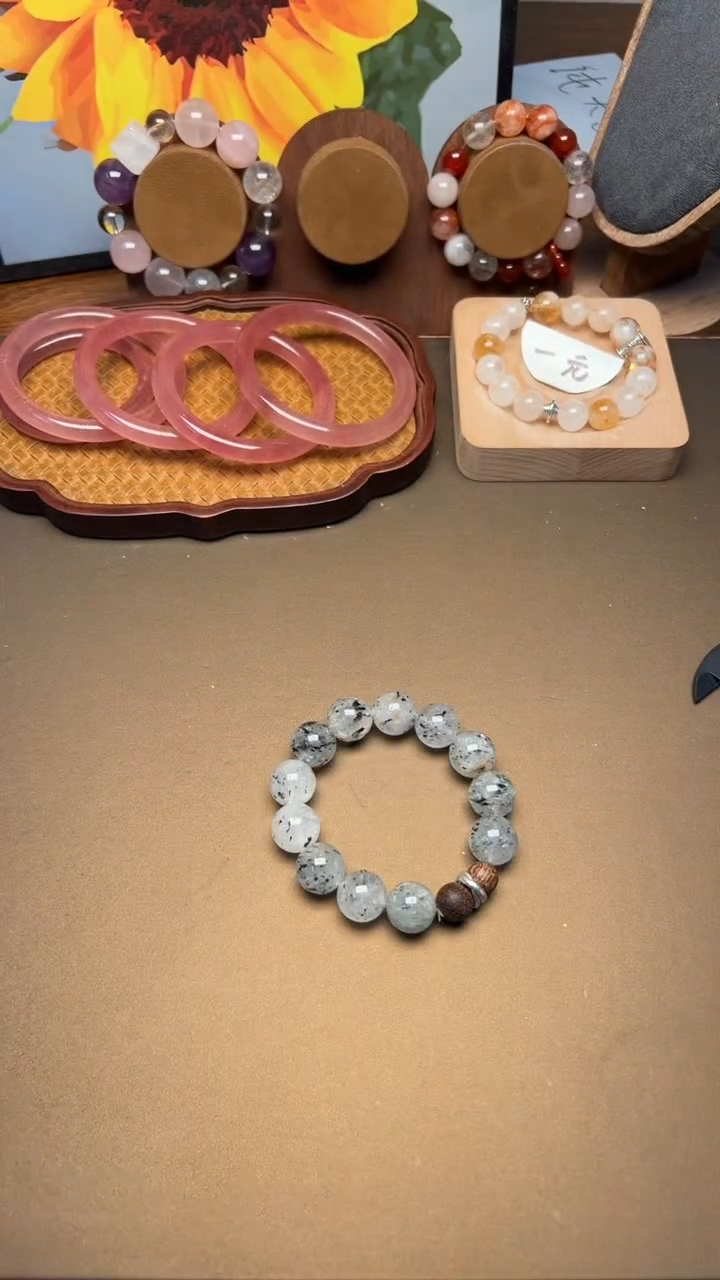 未镶嵌手串水晶1