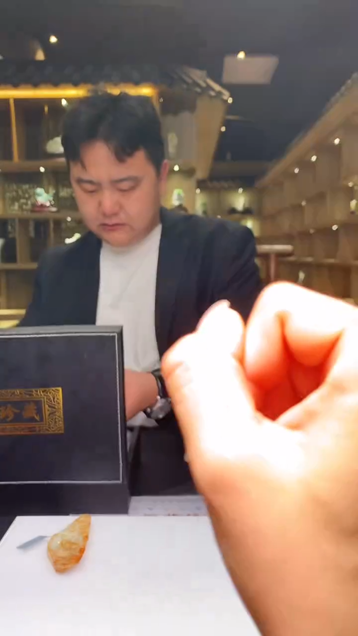 【闪购商品】定制翡翠未镶嵌1004hm-毛货挂件