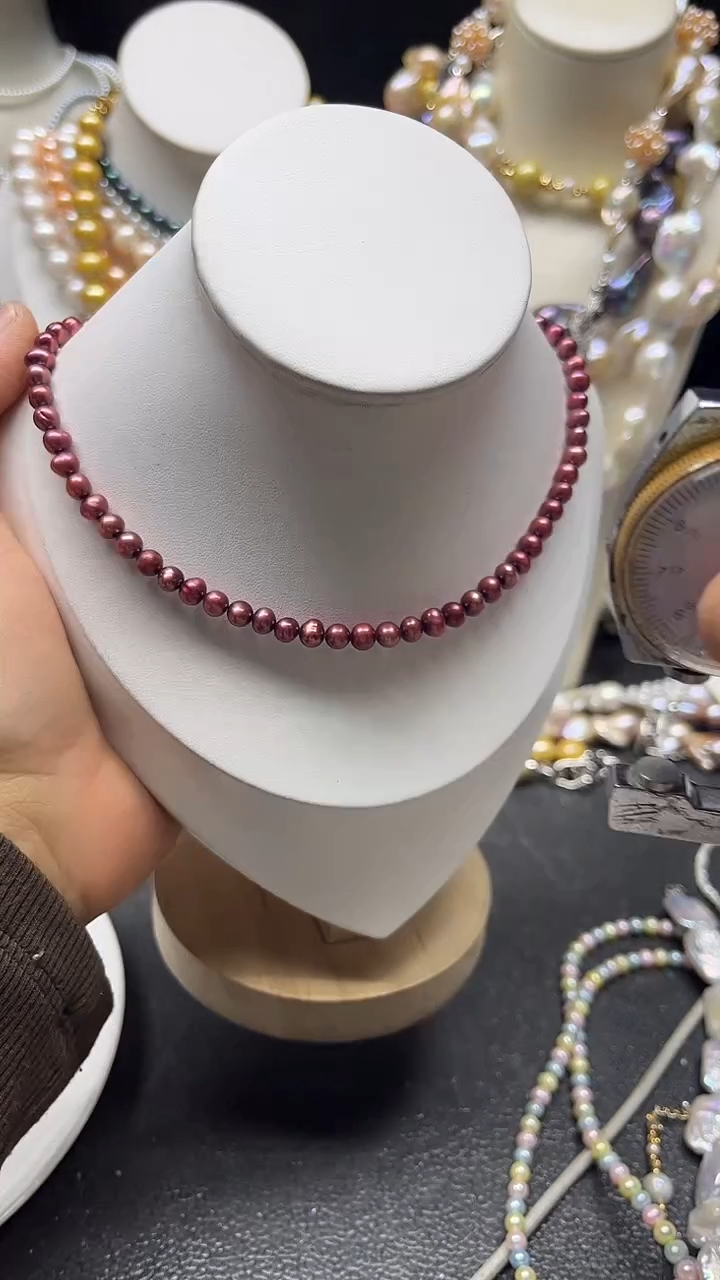 颈饰未镶嵌淡水珍珠多人