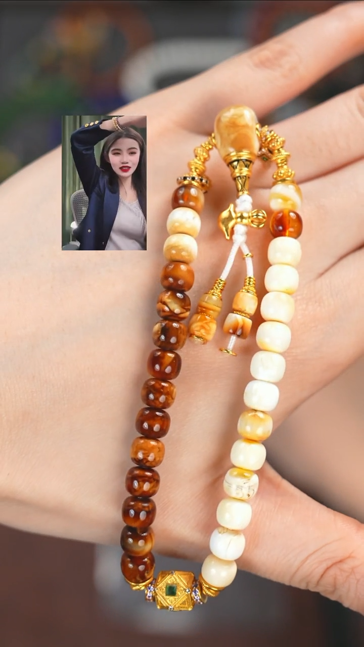 【闪购商品】蜜蜡手串未镶嵌1111111111