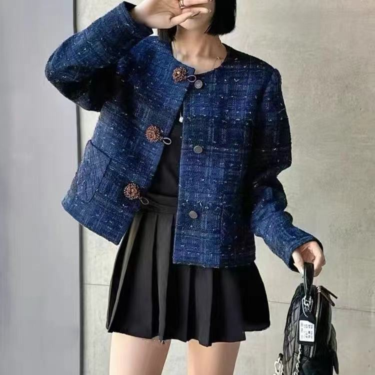 【蓝色妖姬】倪妍裳851#新款时尚圆领气质小香风外套