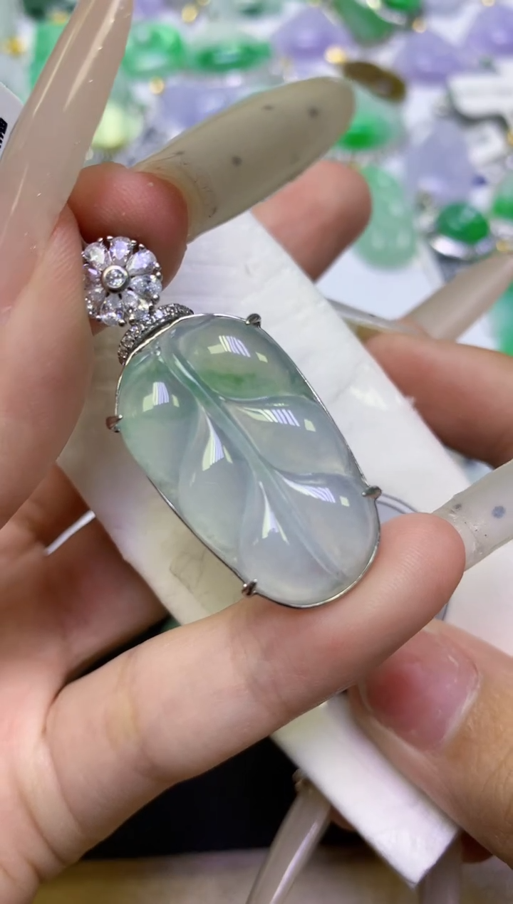 颈饰未镶嵌翡翠天然缅甸翡翠A货百元以上9元证书费自理