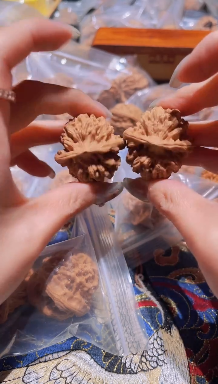 把件文玩核桃089秦闷