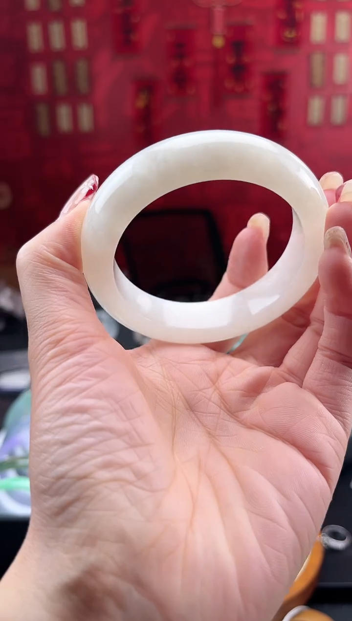 【闪购商品】和田玉手镯未镶嵌手镯