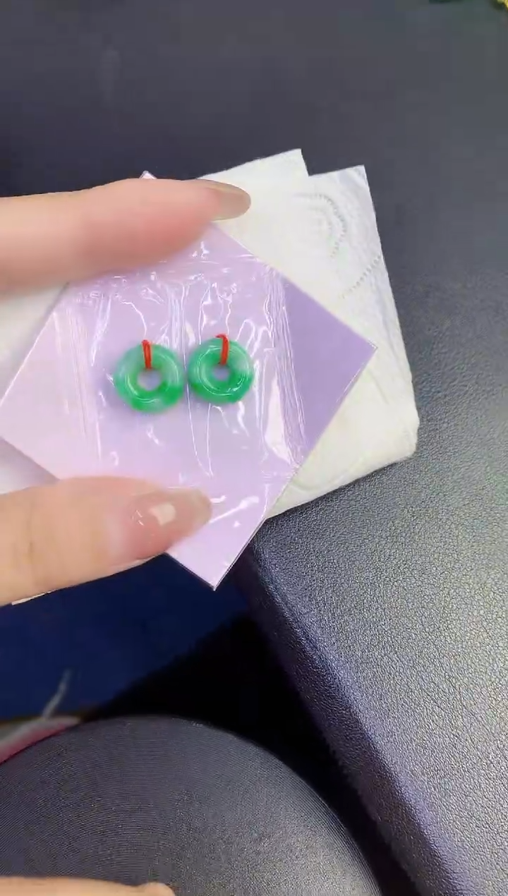 颈饰未镶嵌翡翠缅甸天然翡翠A货