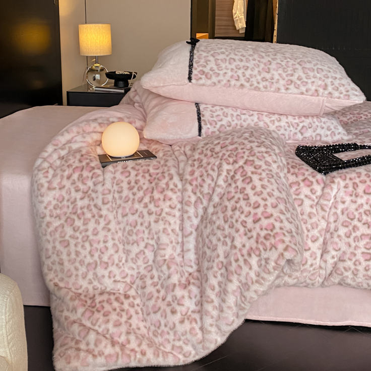 巢尔【豹纹buff】仿兔兔绒高端四件套加厚牛奶绒冬季保暖床上用品