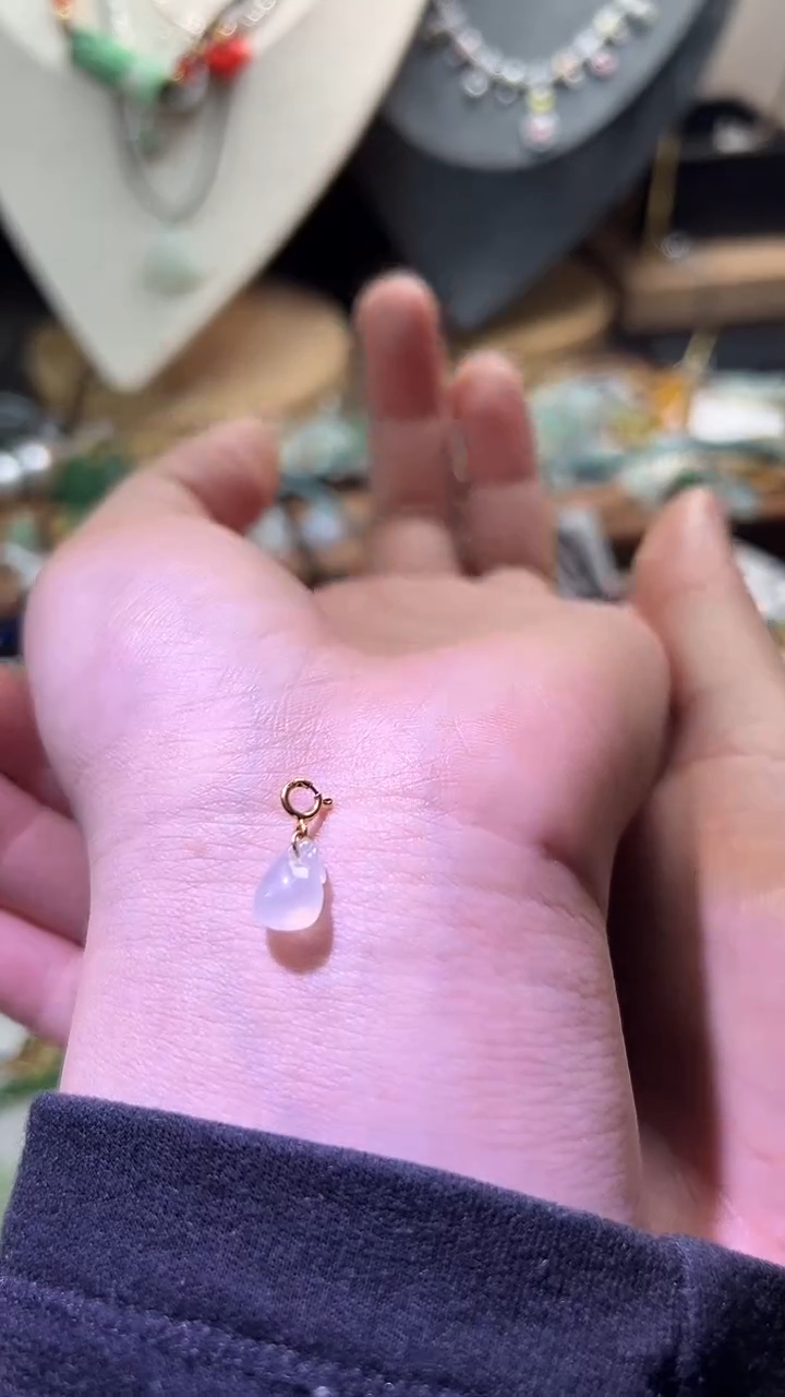 【闪购商品】翡翠颈饰未镶嵌钱袋