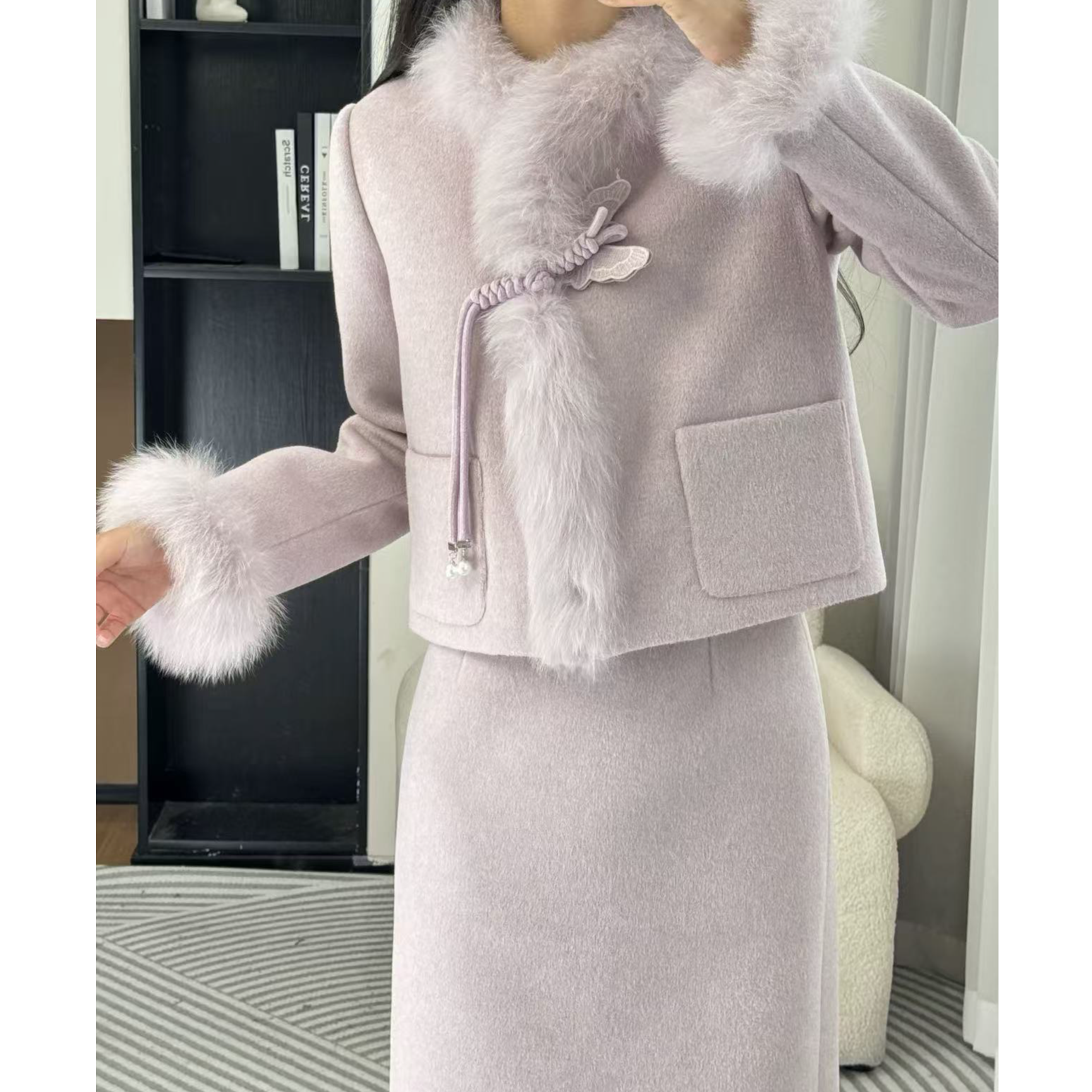 冬季新款设计感白鸭绒外套半身裙保暖套装女