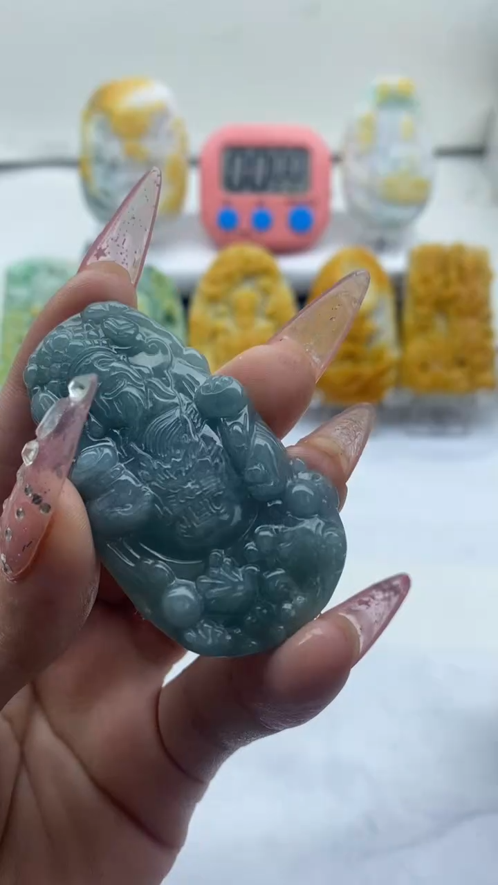 【闪购商品】翡翠颈饰未镶嵌挂件