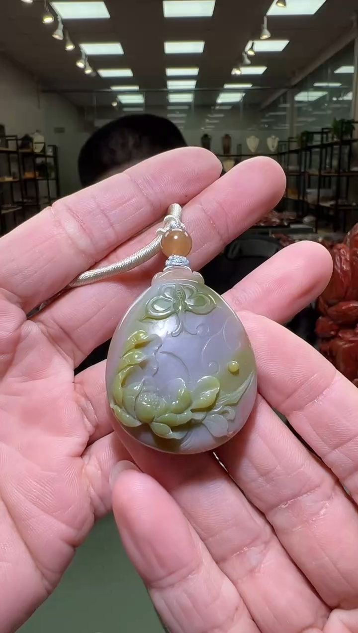 【闪购商品】玛瑙吊坠未镶嵌一个