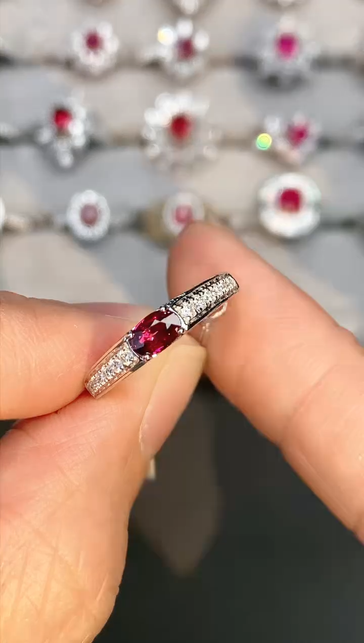 【闪购商品】红宝石戒指18K金镶嵌0.39ct/专场专属价