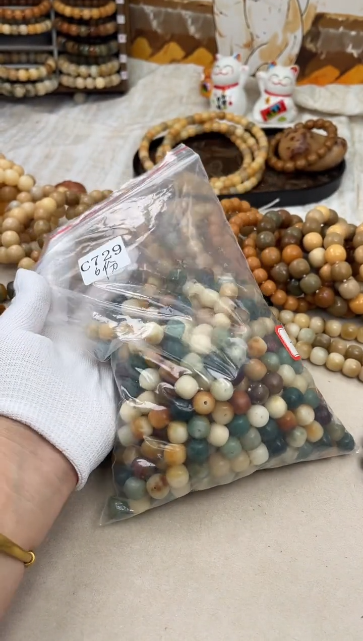 手串菩提根/象牙果c729瑕疵12 油膏