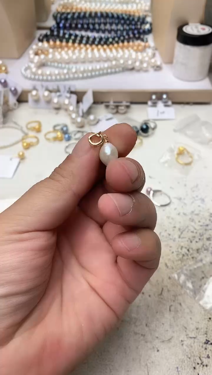淡水珍珠未镶嵌颈饰1