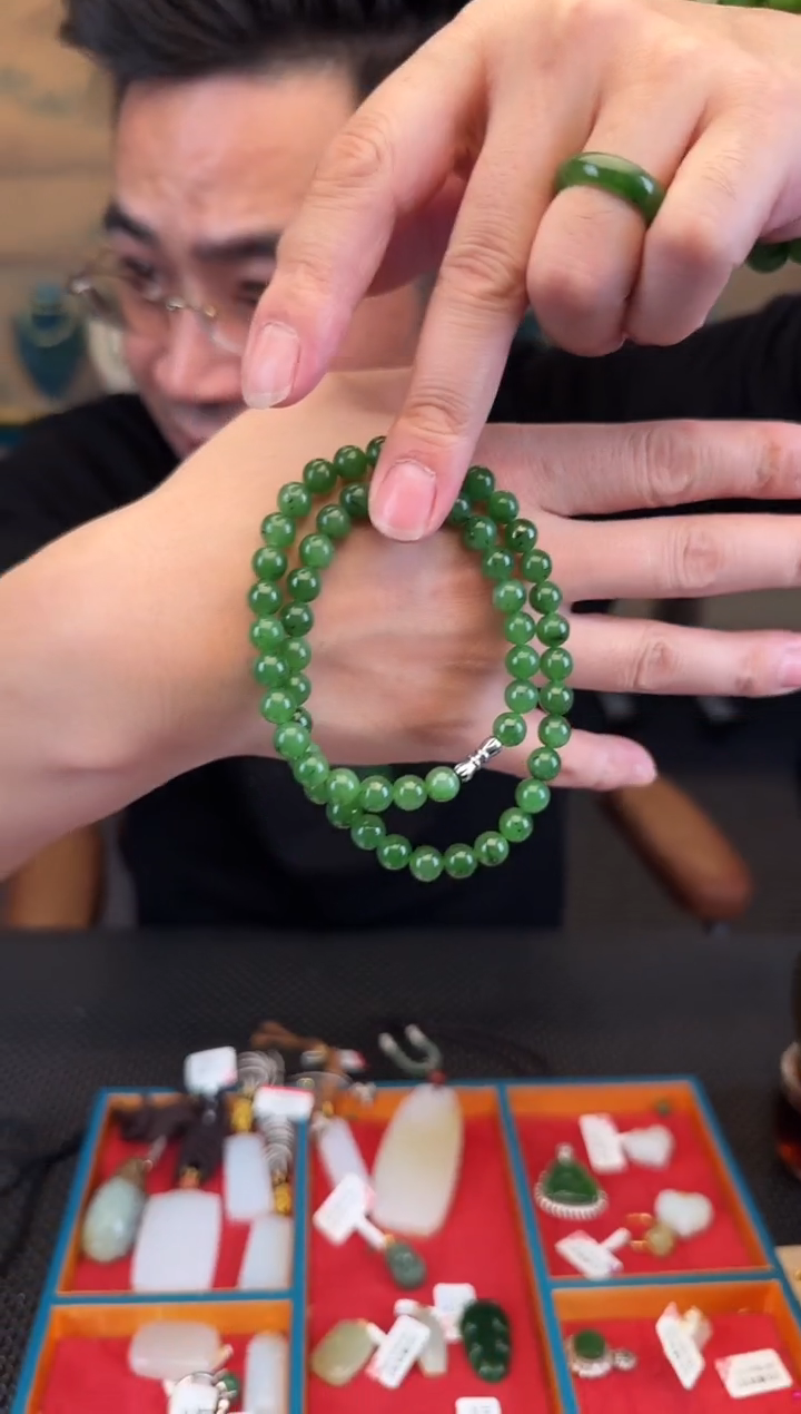 颈饰未镶嵌和田玉卡8妈妈链