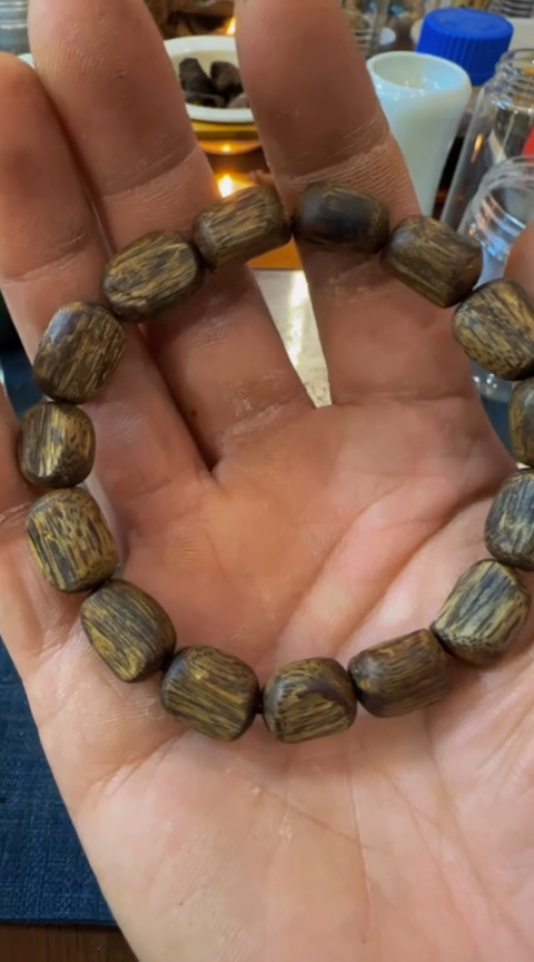 【闪购商品】沉香手串棋楠树心珠手串9.克