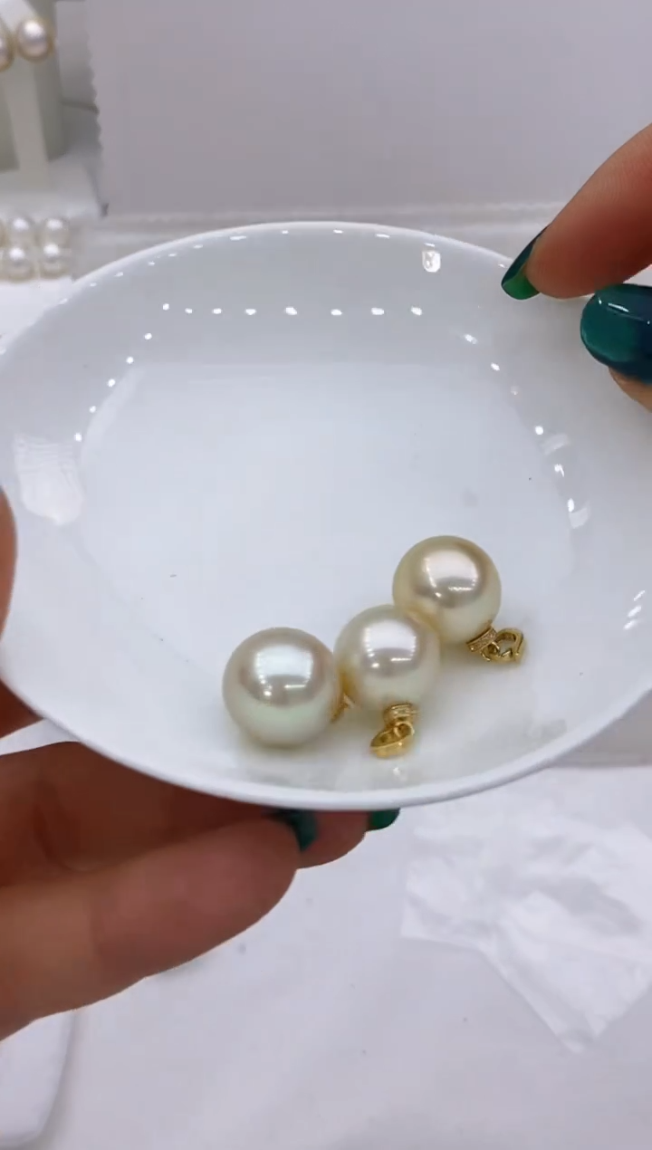 【闪购商品】海水珍珠吊坠18K金镶嵌145多样性发其一14-15mm