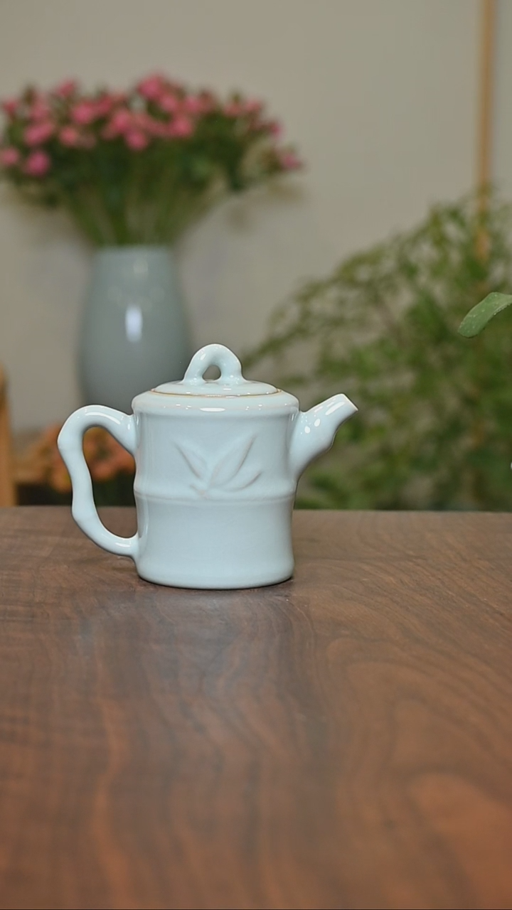 其他微瑕天青釉朱家汝窑竹节壶150毫升