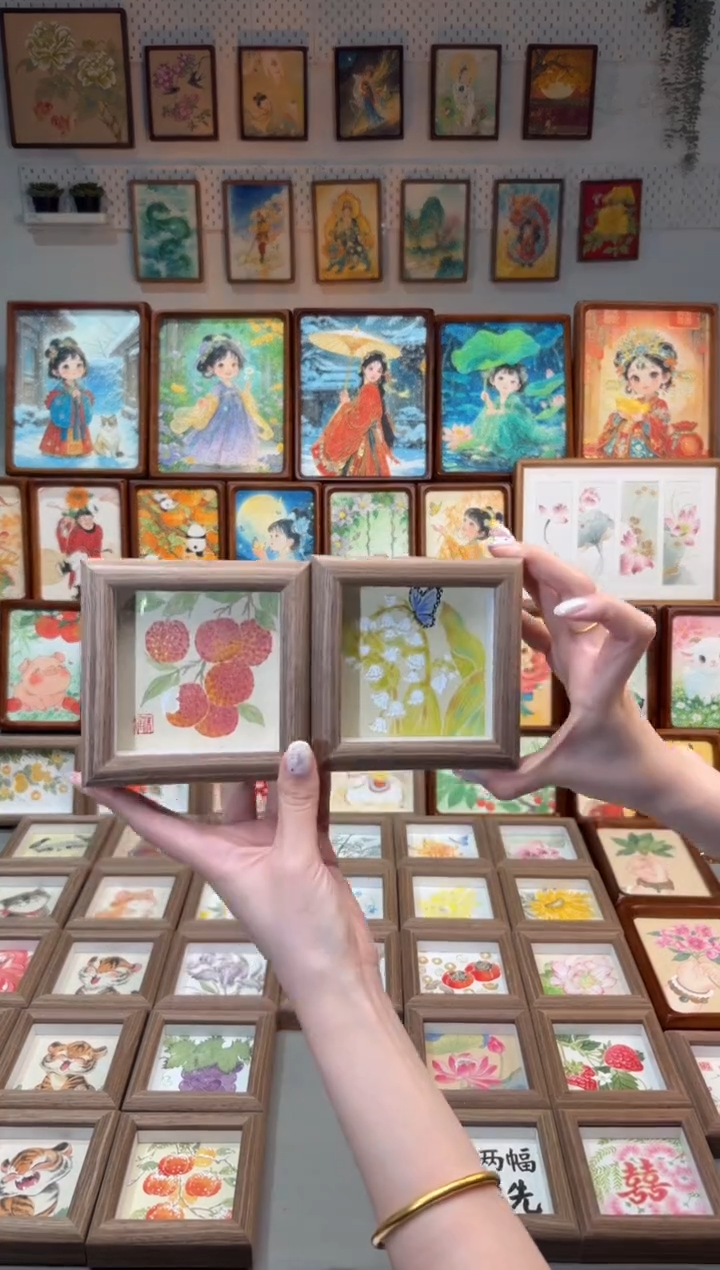 国画小荔枝 铃兰花 一组11