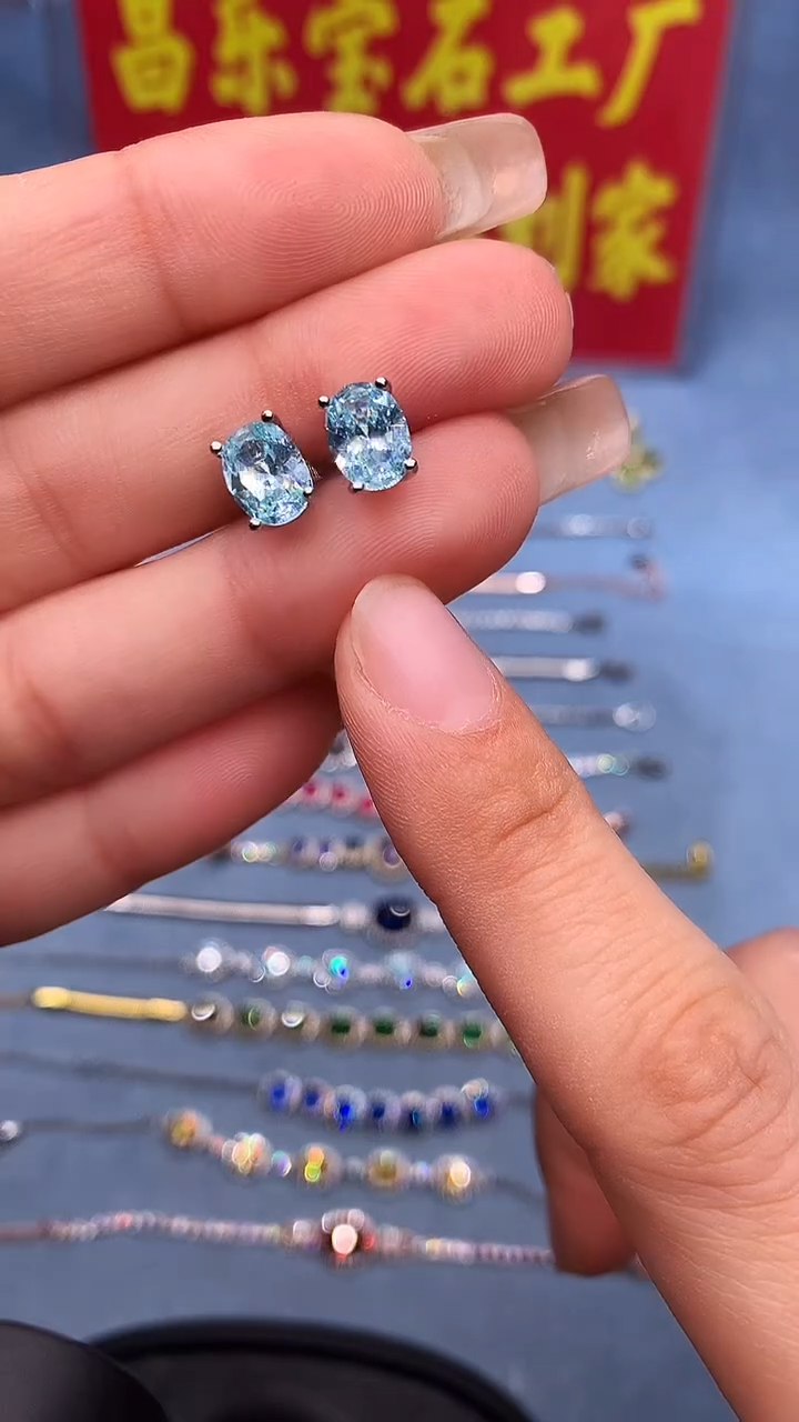 【闪购商品】海蓝宝石耳饰银S925镶嵌1111