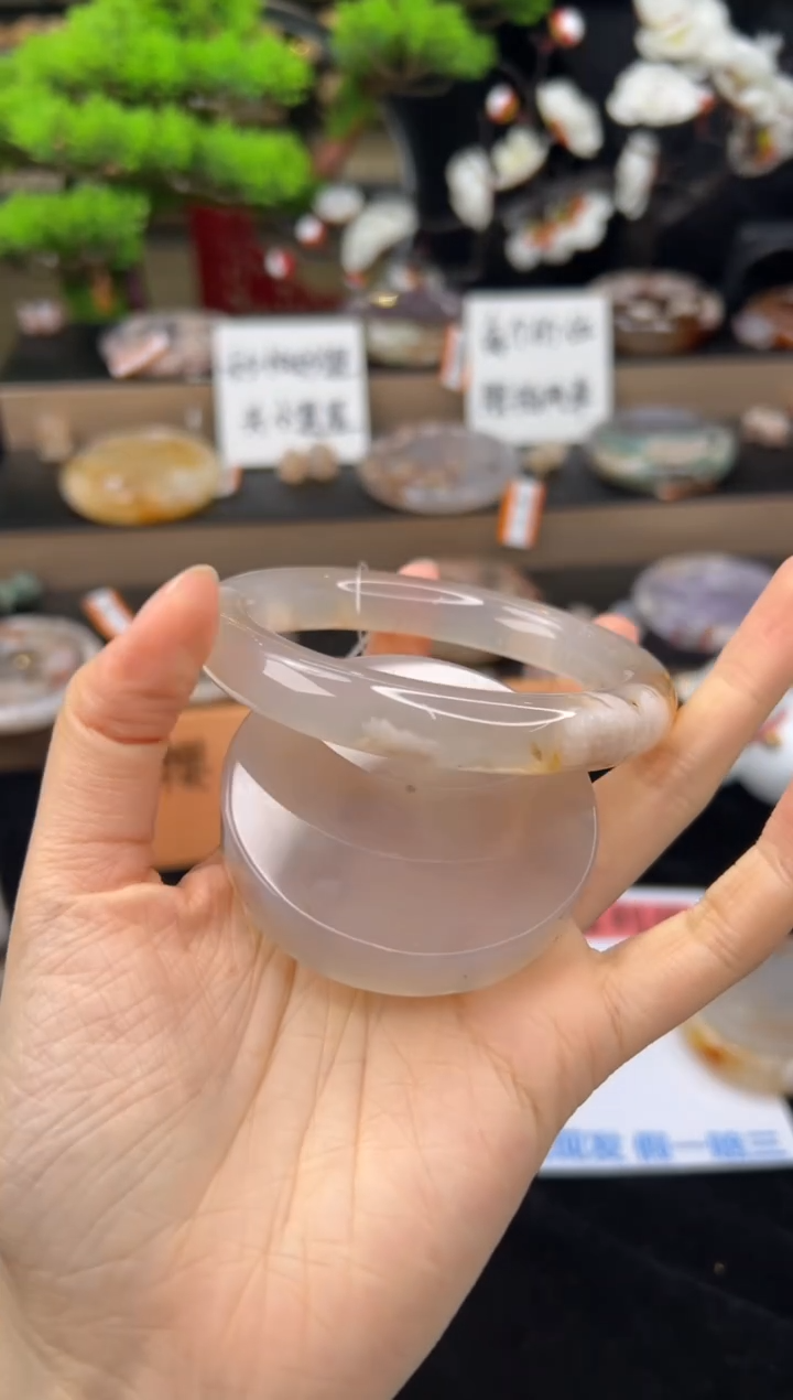 【闪购商品】石英质玉未镶嵌手镯59圈口（赠送镯心）61355
