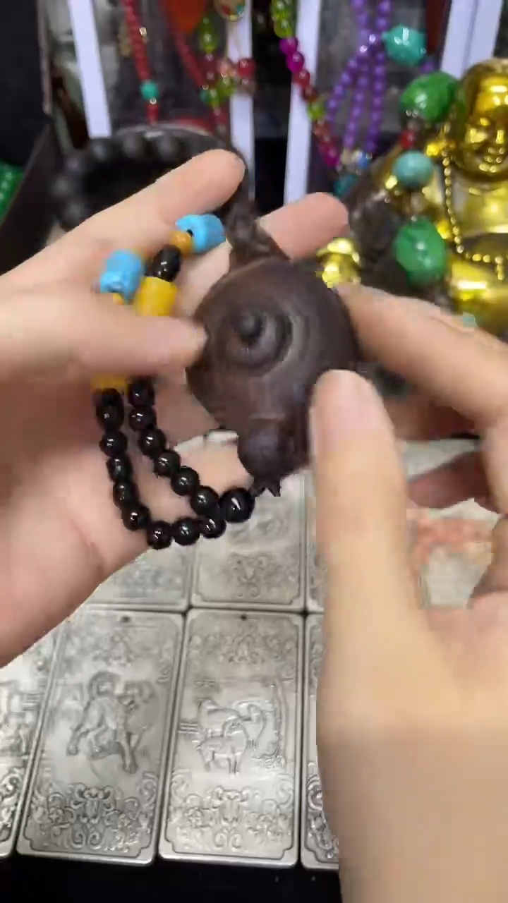 摆件主播推荐如图所示