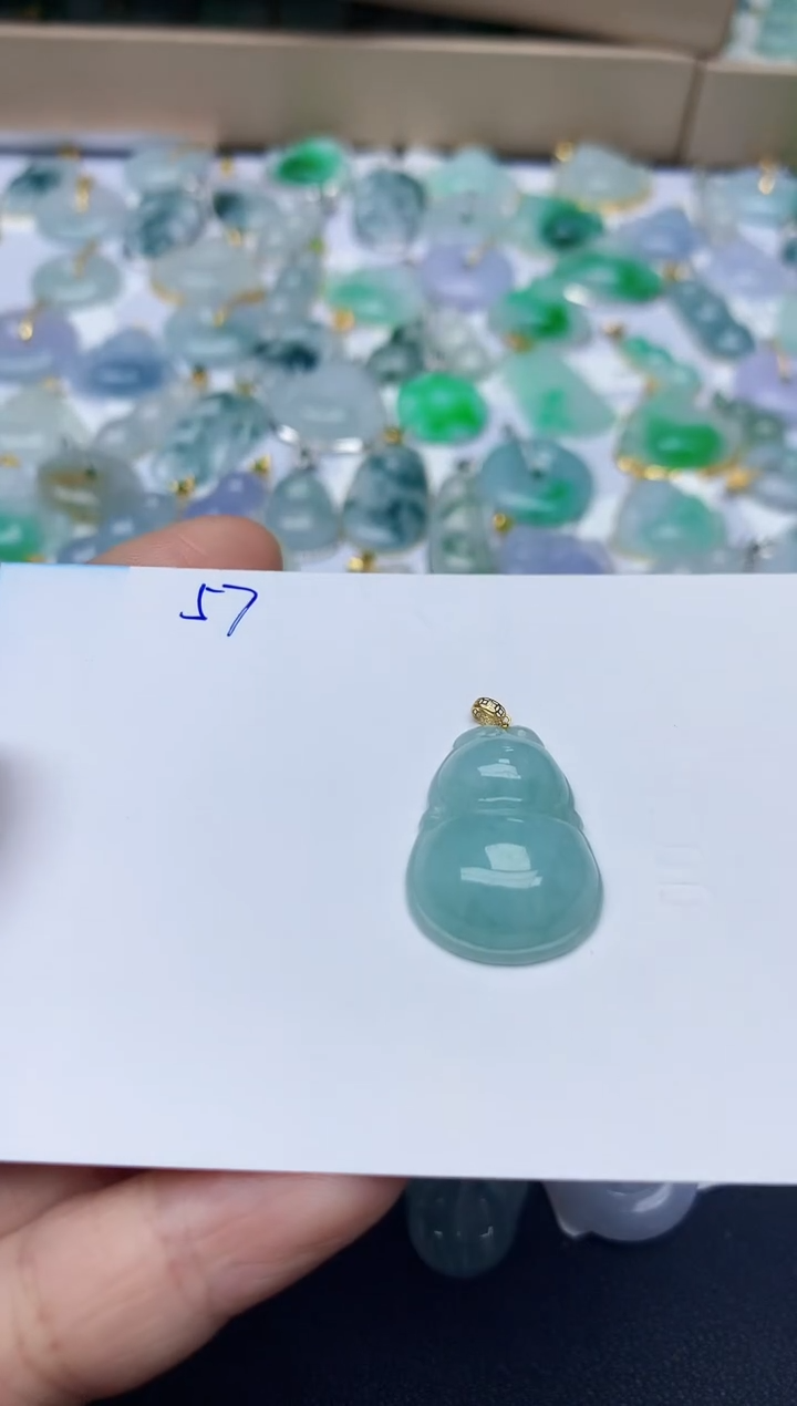 【闪购商品】翡翠颈饰18K金镶嵌天然翡翠A货  