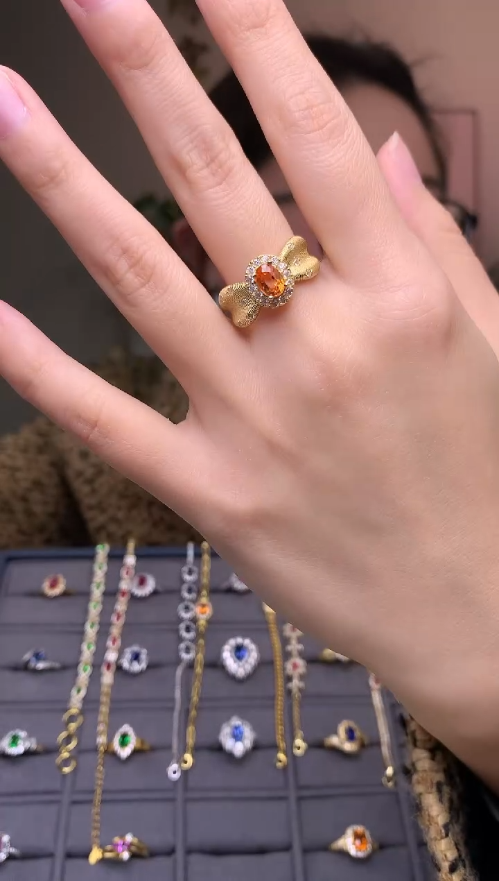 银S925镶嵌戒指石榴石（芬达石）戒指