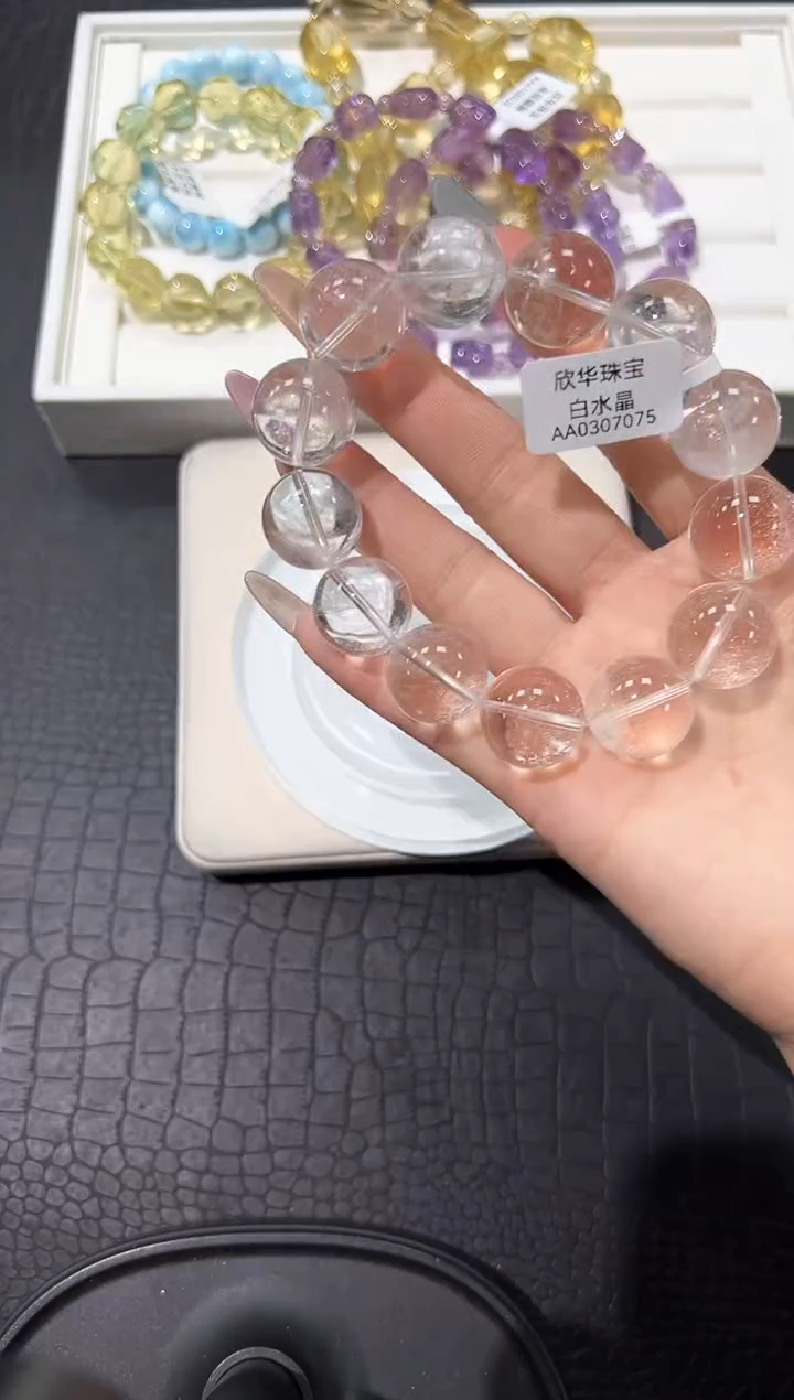 水晶手链未镶嵌90g多样性发其一【1条】默认微瑕