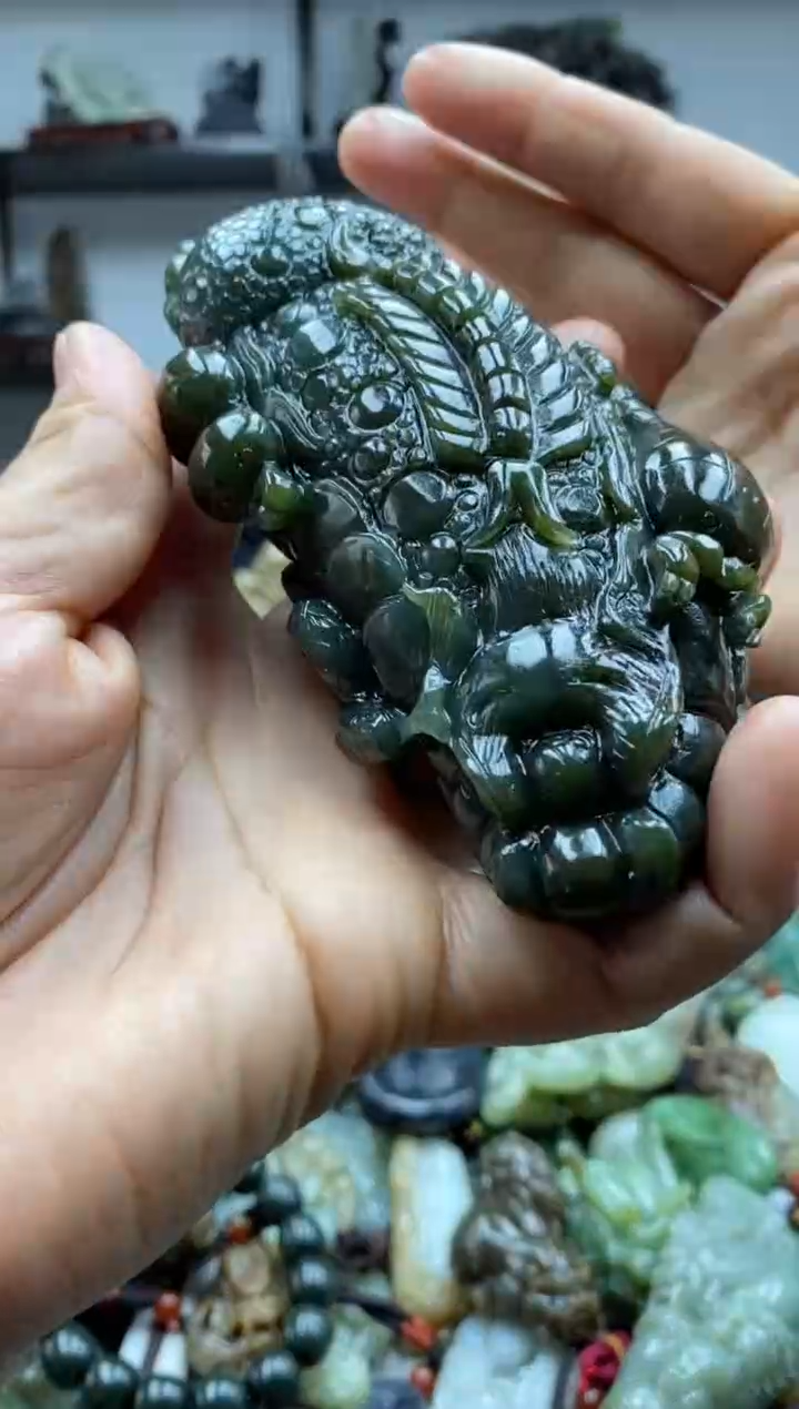 【闪购商品】和田玉摆件未镶嵌1