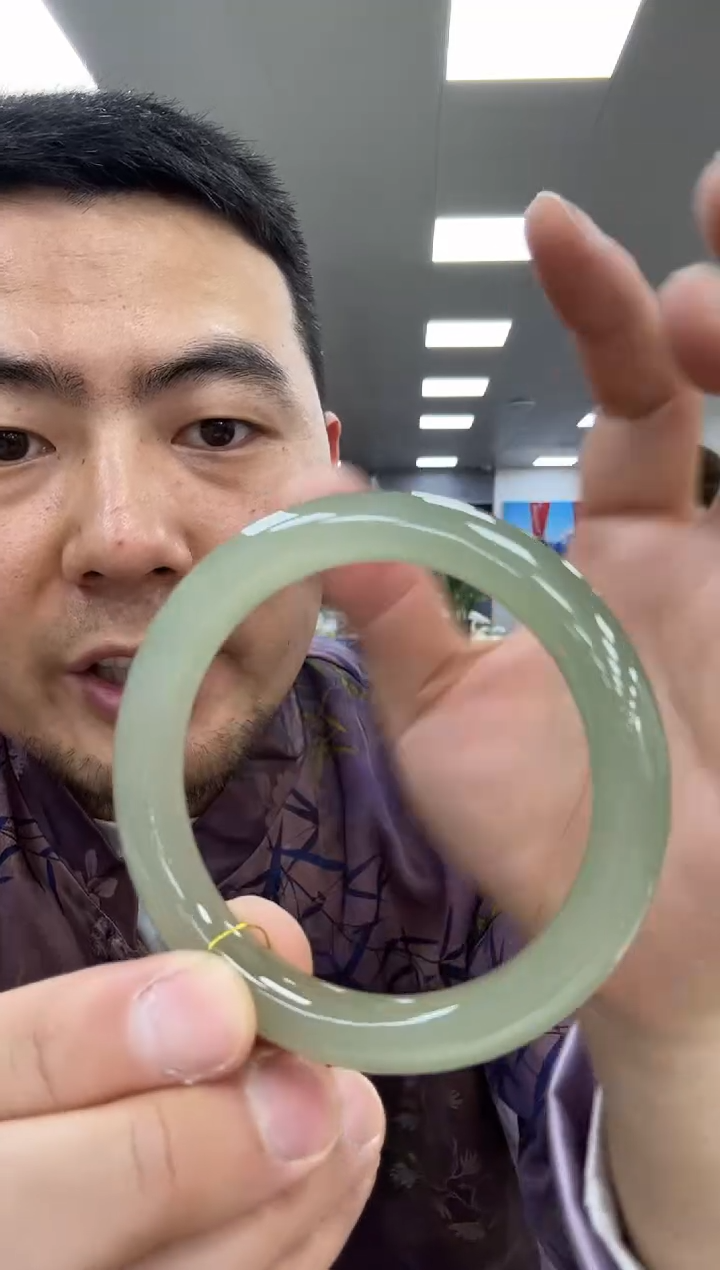 【闪购商品】和田玉手镯未镶嵌56-57  312