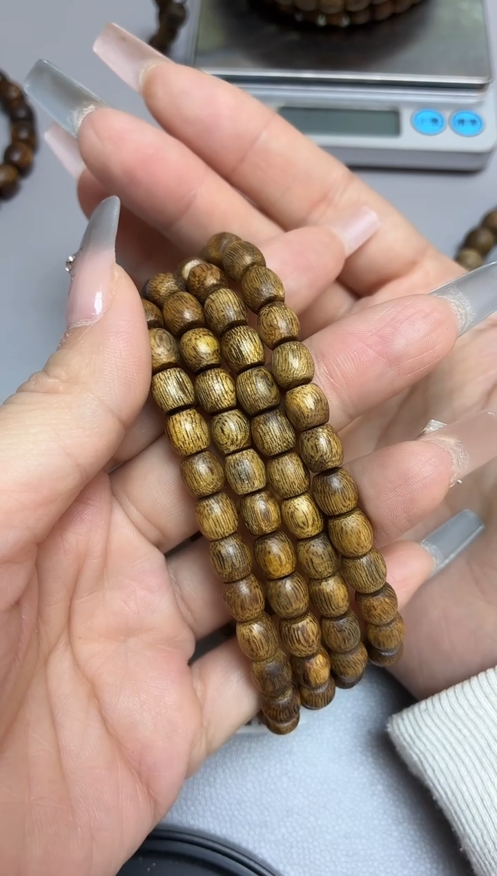 沉香手串海南乌身圆叶老型长串虫漏0.7多样性发其一