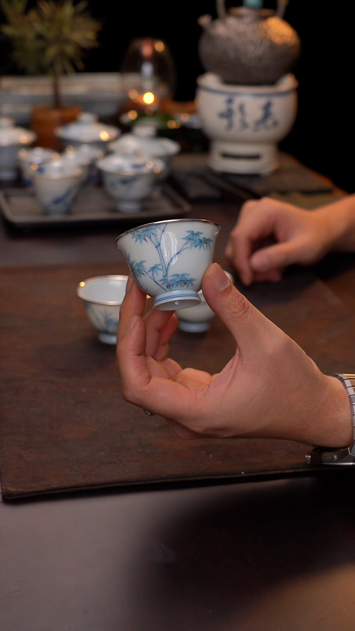 手绘斗彩竹单杯包银口