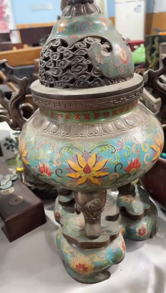 【闪购商品】摆件宫廷影视老旧工艺摆件