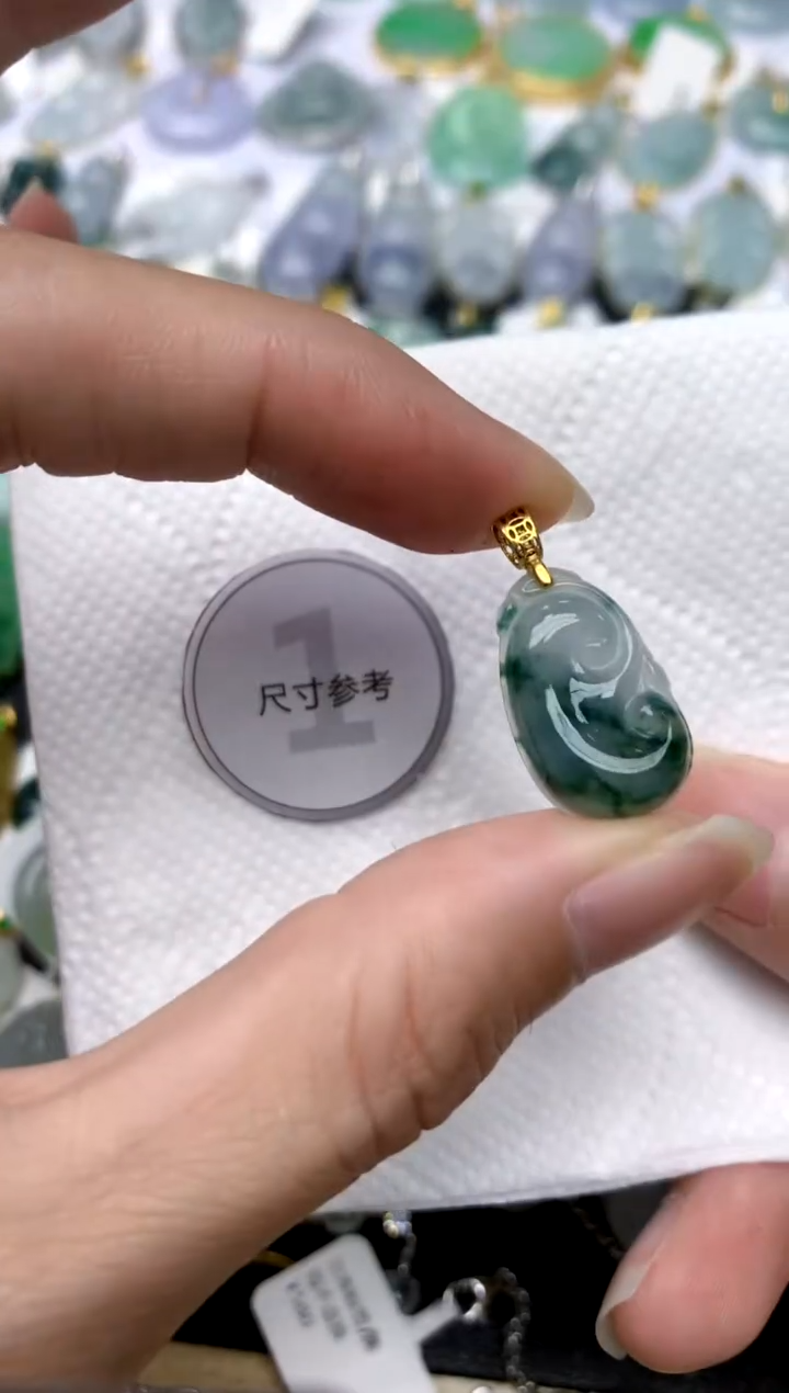 颈饰银S925镶嵌翡翠天然A货翡翠