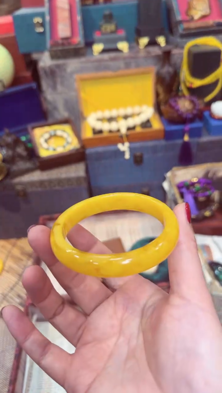 【闪购商品】蜜蜡手镯未镶嵌