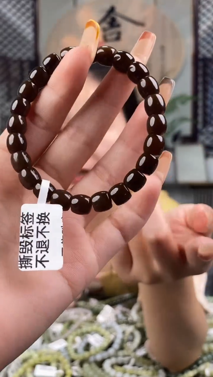 和田玉未镶嵌颈饰拍一发一