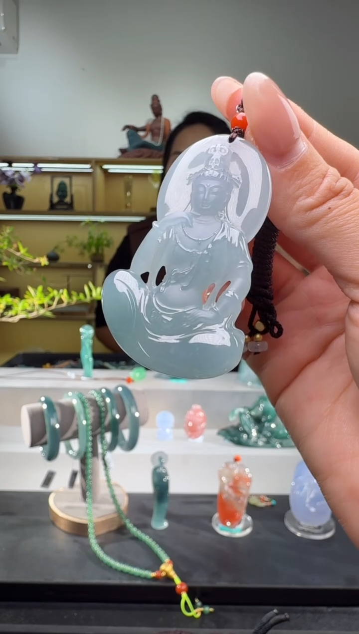 吊坠(不含链)未镶嵌翡翠观音