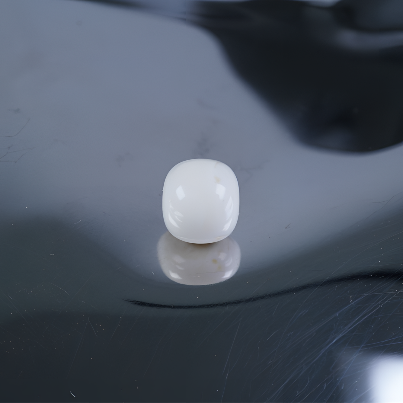 浓蜡漆白老型尺寸7.8*7.1mm天然琥珀蜜蜡文玩配饰
