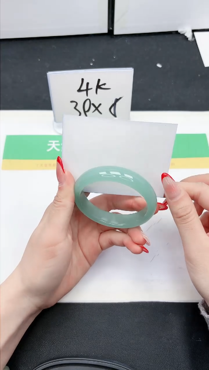 【闪购商品】石英质玉手镯未镶嵌289-57