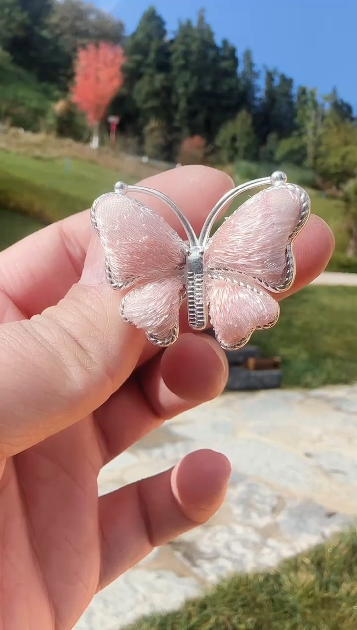 织绣非遗手工苗绣饰品072