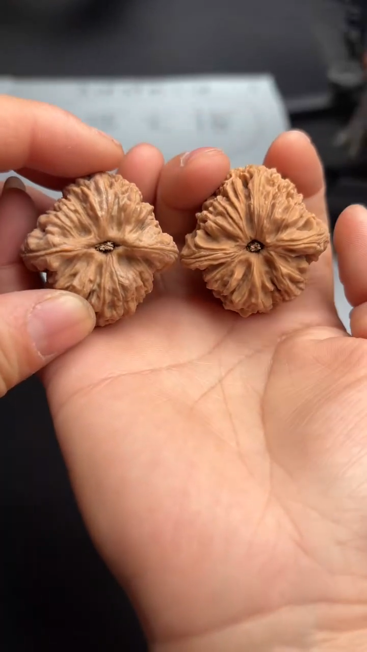 吊坠文玩核桃285南疆石