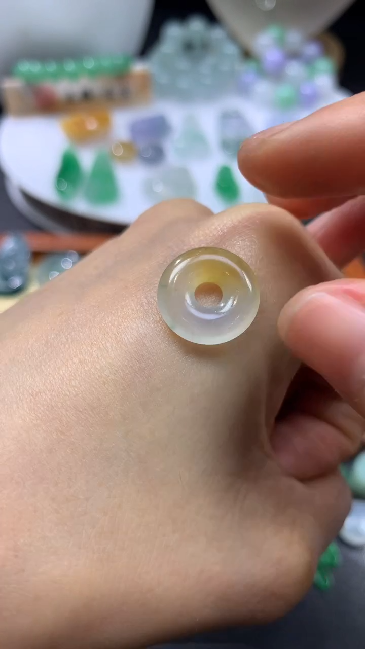 【闪购商品】定制翡翠未镶嵌翡翠