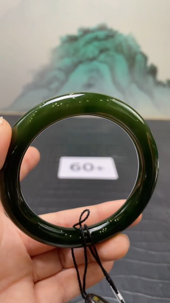 未镶嵌手镯和田玉（碧玉）雪**原60+