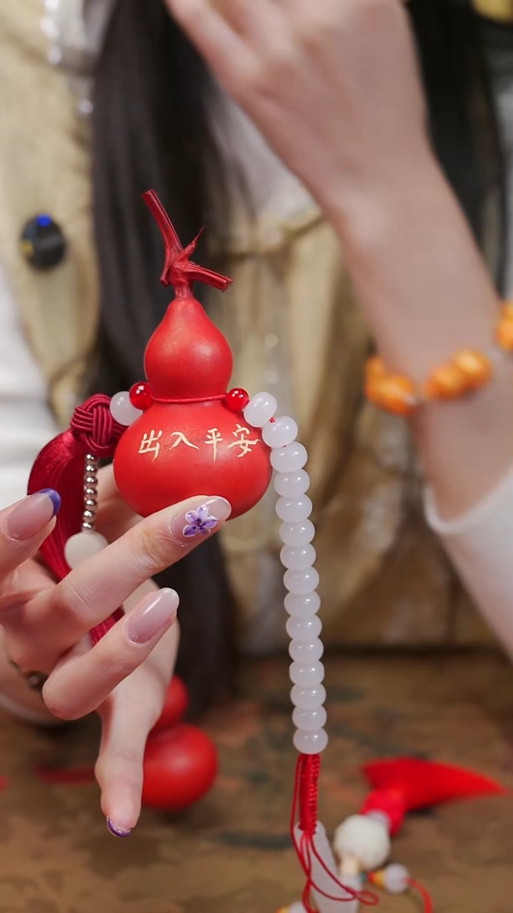 305漆艺工艺小葫芦29.9