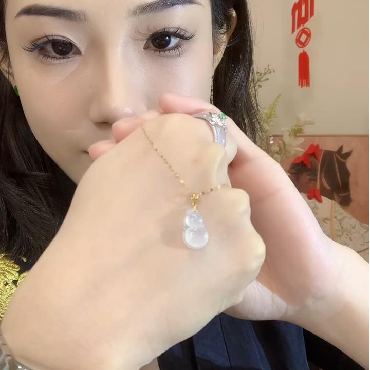 玥集珠宝 18K金 翡翠白冰葫芦吊坠（不含链） 多样性发货一件 ZS